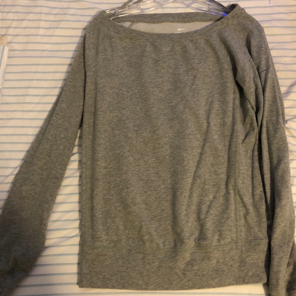gray Nike sweatshirt